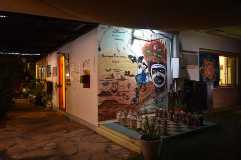 Alice\'s Secret Travellers Inn - Travel Search 34