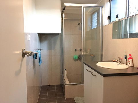 Cozy Room For A Great Stay In Darwin - Excellent Location - Cruises Travel 8