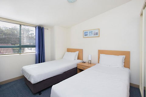 Nelson Bay Breeze - Cruises Travel 16