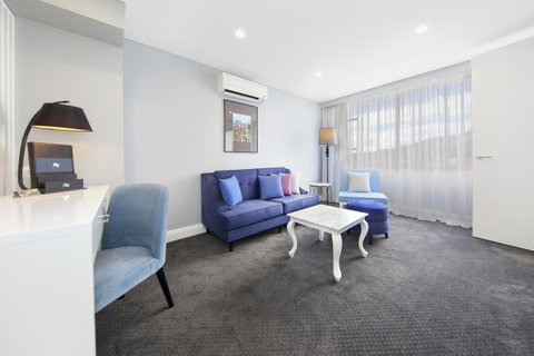 Canberra Rex Hotel - Tourism Guide 37