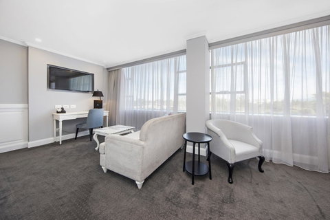 Canberra Rex Hotel - Tourism Guide 31