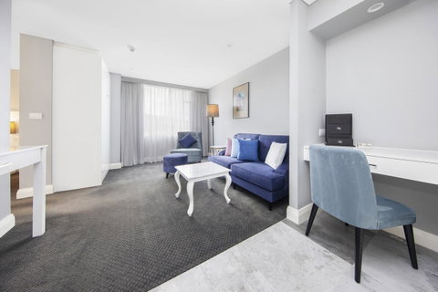 Canberra Rex Hotel - Tourism Guide 44