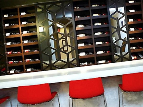 Novotel Canberra - Travel Search 26