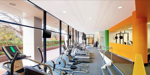 Crowne Plaza Canberra, An IHG Hotel - Cruises Travel 6