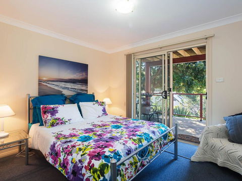 Bonito At Bagnalls Beach' 1/6 Bonito Street - Pet Friendly, Air Conditioning - Cruises Travel 1