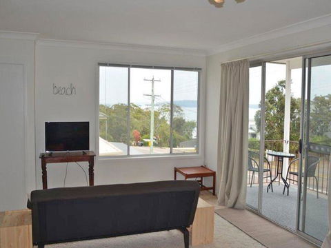 Boomerang On The Bay' 107 Government Road - Boat Parking, Air Conditioning And Water Views - Cruises Travel 3