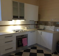 Bourke Apartments - Travel Agents