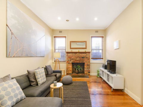 Boutique Stays - Clifton Park, House In Clifton Hill - Cruises Travel 2