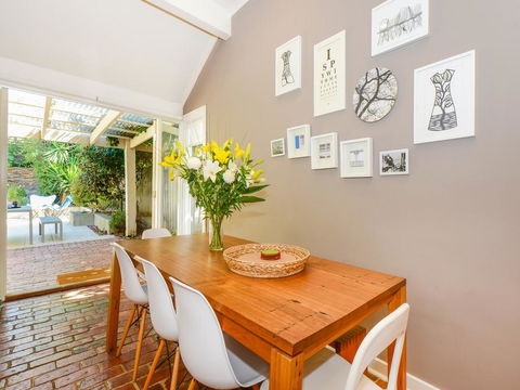 Boutique Stays - Clifton Park, House In Clifton Hill - Cruises Travel 3