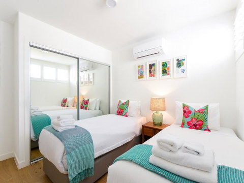 Boutique Stays - Hampton Lookout - Tourism Guide 2