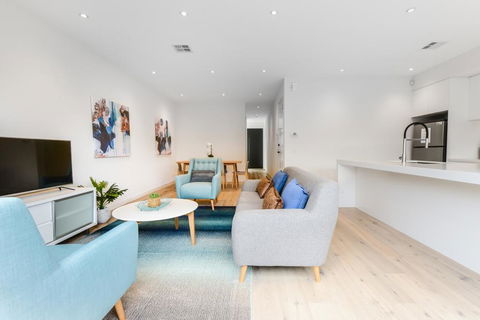 Boutique Stays - Murrumbeena Place 2 - Travel Agents 2