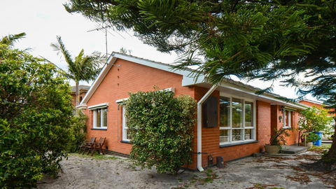 BOUTIQUE STAYS - Sandy Haven A - Travel Search 1
