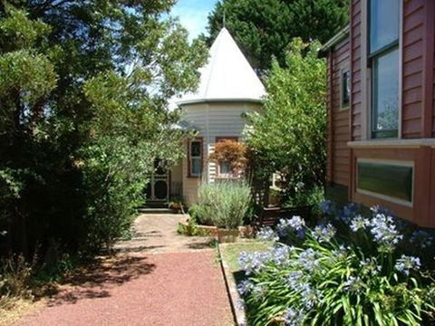 Braeside Garden Cottages - Travel Search 0
