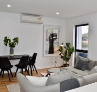 Brand New 2 Bed Apartment with Stunning City Views - Tourism Guide