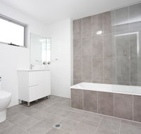 Brand new Family Friendly Apartment for 7 - Travel Agents