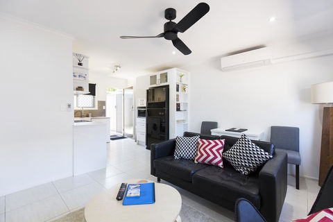 Brandy Apartment - Tourism Guide 0