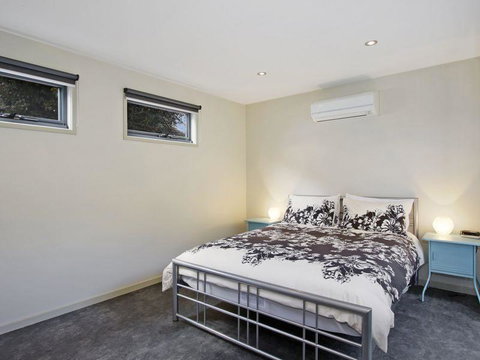 Breakaway Bright - Superb Townhouse - Travel Agents 3