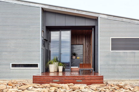 Breakneck Gorge Akora - Travel Agents 1