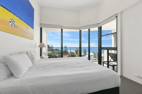 Breathtaking Views Of Sunshine Beach - Unit 7/21 Park Crescent - Travel Agents 2