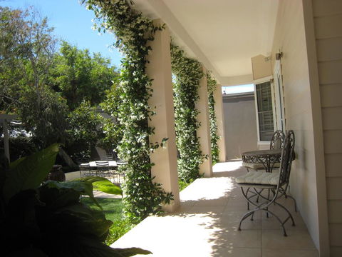 Brezza Bella Boutique Bed & Breakfast - Travel Search 0