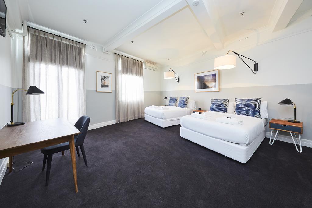 Castlecrag NSW Cruises Travel