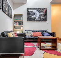 Bright and airy home tucked away in funky Newtown - Travel Agents