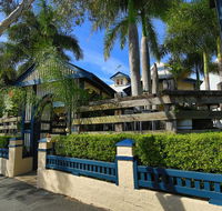 Brisbane Manor - Cruises Travel