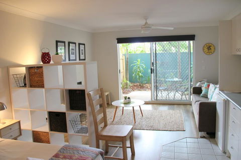 Broadwater Keys Holiday Apartments - Tourism Guide 3