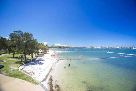 Broadwater Paradise - Tourism Guide 0