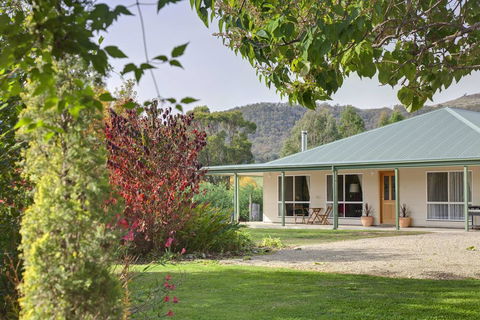 Brookfield Guest House - Travel Search 0