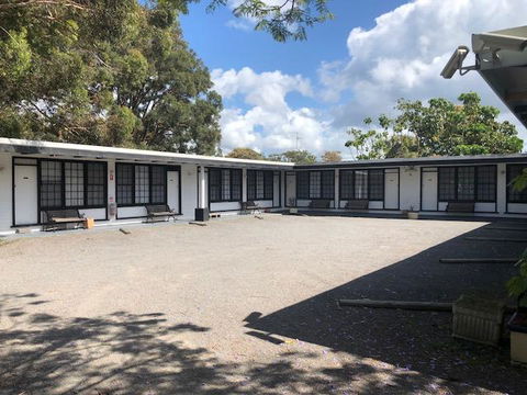 Budget Peninsula Palms Nelson Bay - Cruises Travel 1