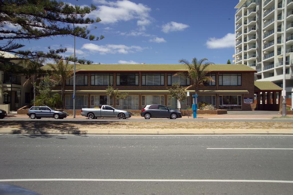 Glenelg SA Tourism Guide