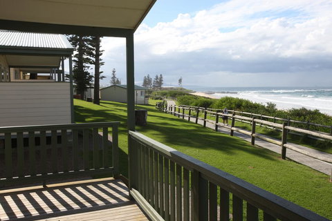 Bulli Beach Tourist Park - Travel Agents 0