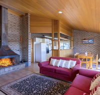 Bundilla 4- Townhouse with Wifi