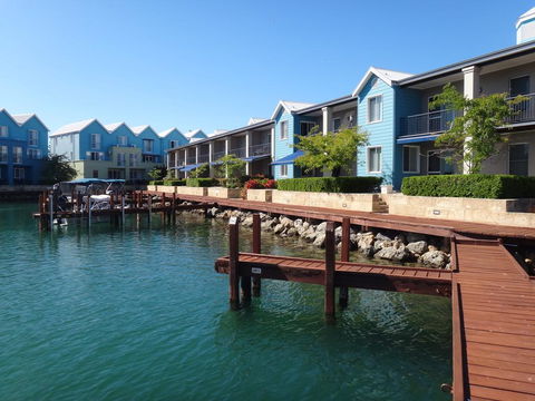 C Mandurah Resort & Serviced Apartments - Tourism Guide 3
