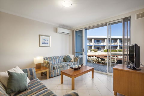 C Mandurah Resort & Serviced Apartments - Tourism Guide 2