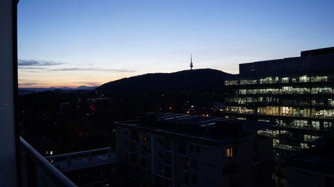 Canberra CBD Metropolitan - Travel Agents 2