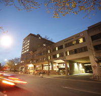 Canberra City YHA - Cruises Travel