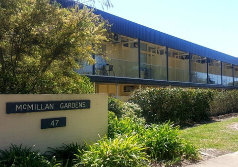 Canberra Short Term And Holiday Accommodation - Travel Agents 0