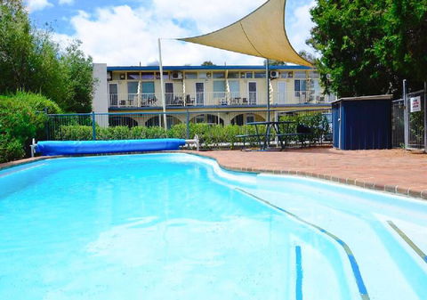 Canberra Short Term And Holiday Accommodation - Travel Agents 2