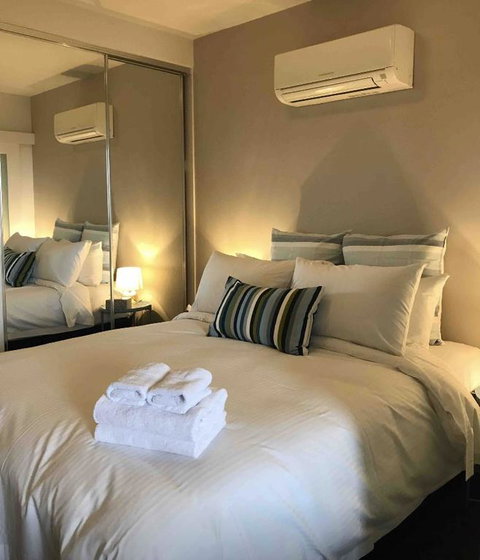 Canvas Suites On William - Tourism Guide 3