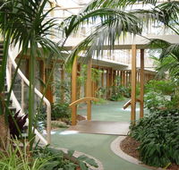 Capital Airport Motel - Cruises Travel