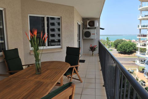 Cardona Crt - Cruises Travel 0