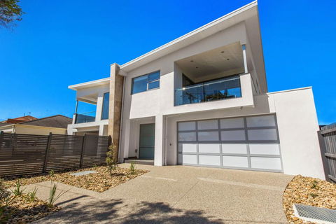 CASABLANCA - DROMANA - Tourism Guide 0