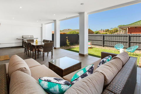 CASABLANCA - DROMANA - Tourism Guide 3