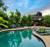 Cascade Gardens - Tourism Guide