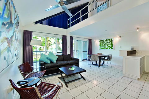 Castaways Resort & Spa On Mission Beach - Travel Search 1