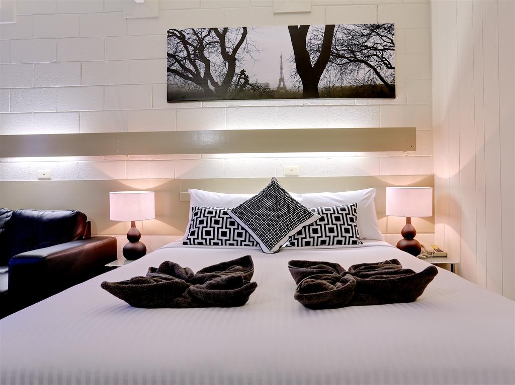 Euroa VIC Cruises Travel