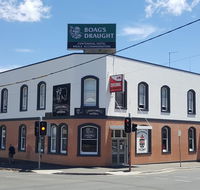 Centennial Inn on Bathurst - Travel Search