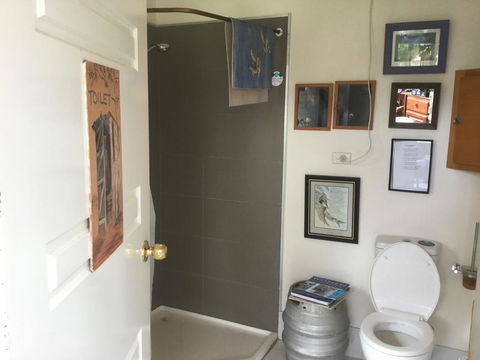 Character 1940s Property - Travel Search 1